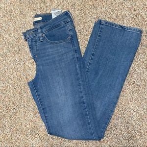 Levi Bootcut Jeans